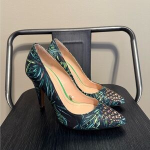 Zara Woman Tropical Pineapple Print Heels EU 35 (US 4.5–5) Stiletto Pumps